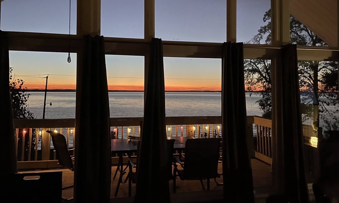 Pelican Casa | What a glorious view!!