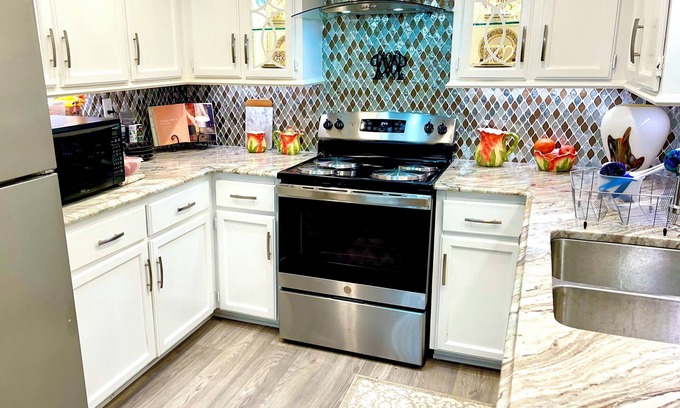 Drayton Condominio | Where Home & Hospitality Meet
