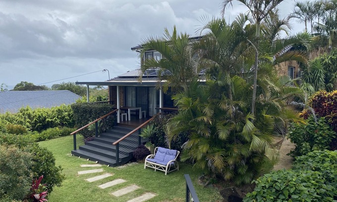 Safety Beach Casa | Where the Bush meets the Beach Family Oasis