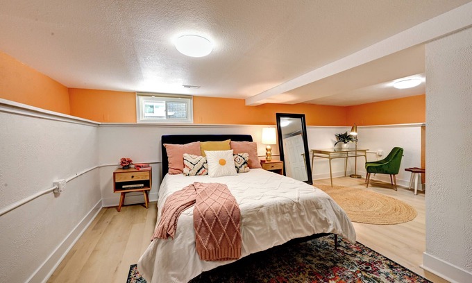 City Park Apartamento | Whimsical Basement Wonderland