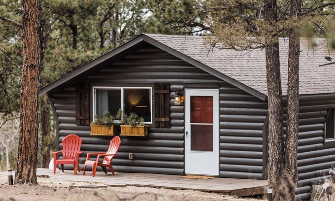 Florissant Cabina | Whimsical Dreams - Firepit- Kids Fort