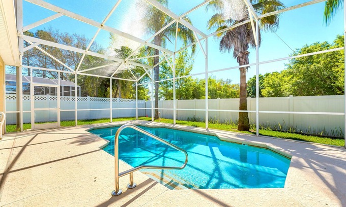 Davenport Casa | Whimsical Wonderland - Free Heated - Pool Games