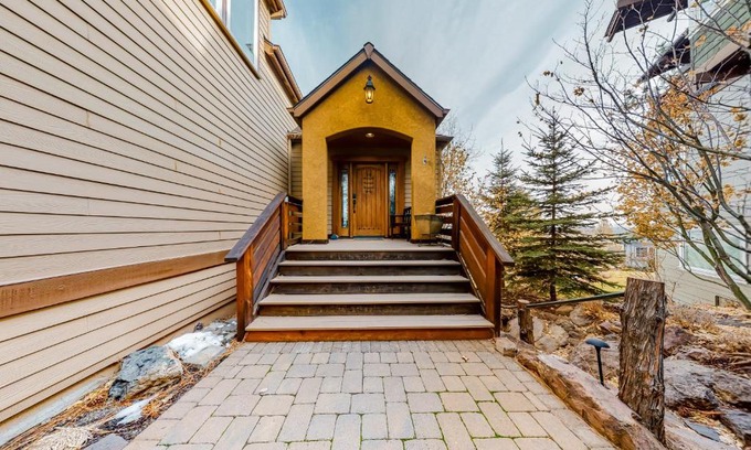Bend Casa | Whiskey Mountain Lookout