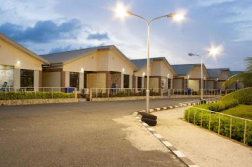 Morogbo Cabina | Whispering Palms Resort
