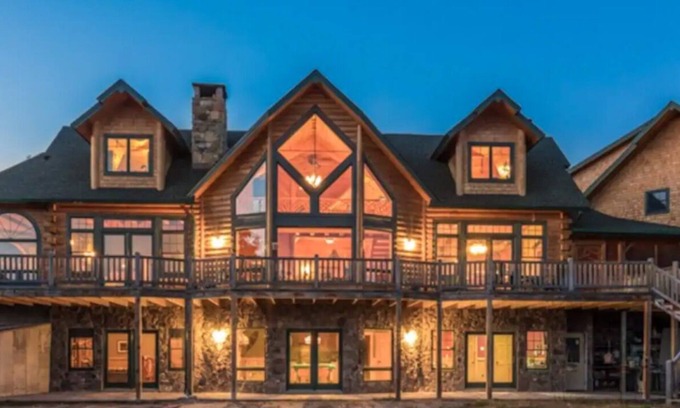 Jay Casa | Whispering Pines Lodge - Near Whiteface Mtn, Lake Placid