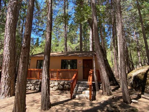 North Wawona Casa | Whispering Pines