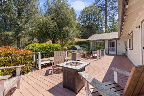 Oakhurst Casa | Whispering Pines | Yosemite