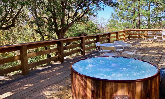 Idyllwild Casa | Espaciosa casa de registro con "Golden Sunshine" y vistas a la montaña
