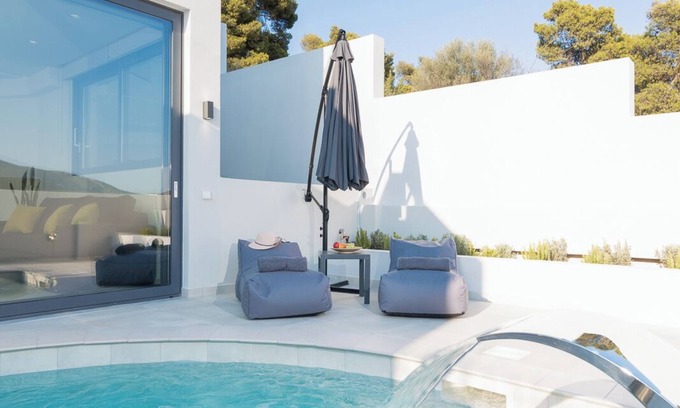 Porto Rafti Casa | White Cliff Luxury Suites
