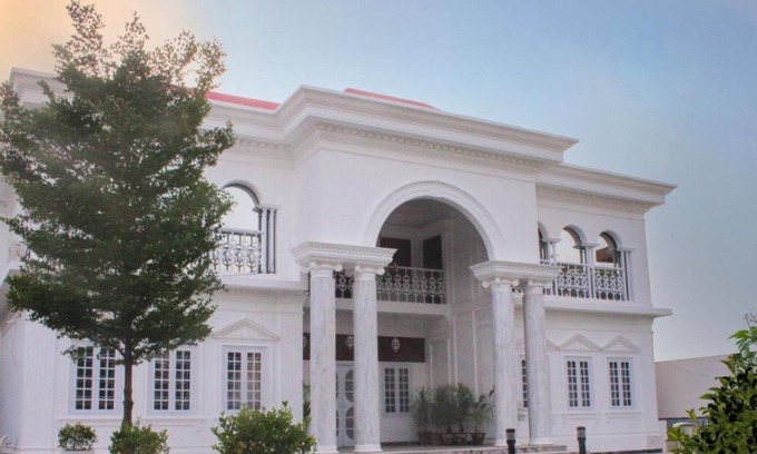 D.H.A. Casa | White House Karachi