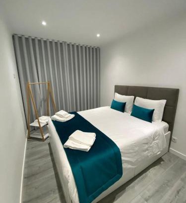 Carvoeira Apartamento | White House