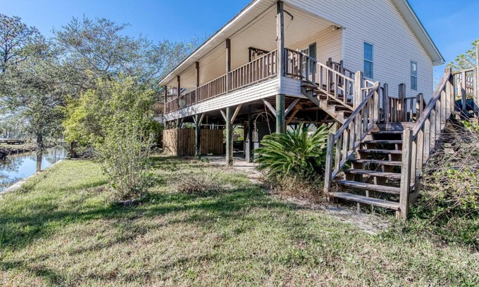 Gulf Shores Casa | White Lane home