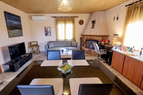 Limnos Casa | White lilies the house of gourmet flavours