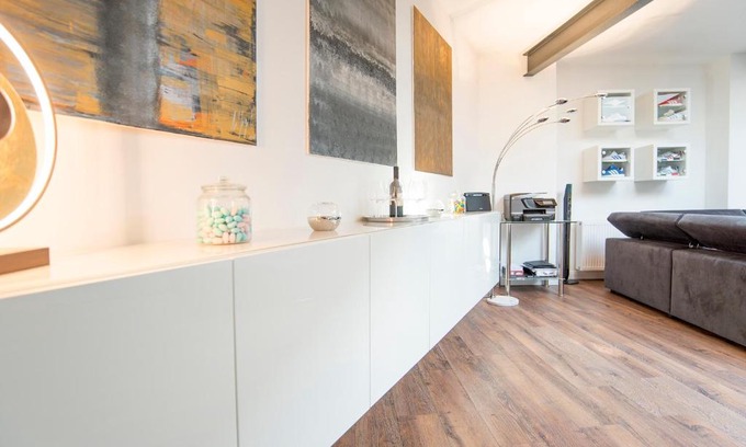 Oberbilk Apartamento | White Lofty und White Studio