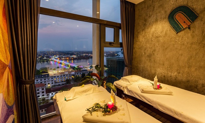 Hue City Centre Hotel | White Lotus Hue Hotel