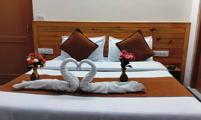 Bhagsu Nag Hotel | White Mountain By Hill Hikers