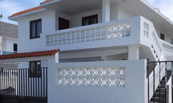 Yeguada Apartamento | White Paradise Beach House: Your Coastal Haven