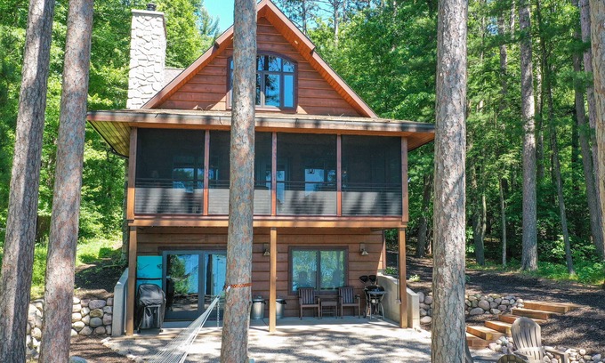 King Casa | White Pine Inn en Sunset Lake