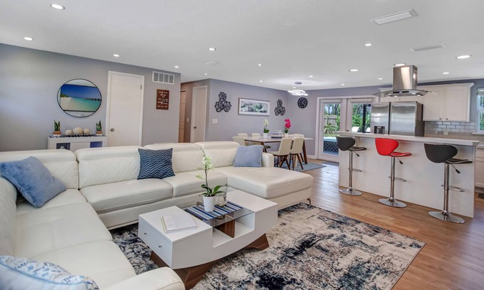 Neptune Beach Casa | WHITE SAND VILLA by the Beach/PRIVATE POOL& BEAUTIFUL BACKYARD