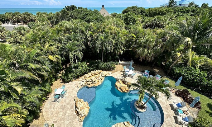 Vero Beach Casa | Impresionantes 360 ° Océano, Park & ​​River Views - SURF BLANCO - Resort Private Home