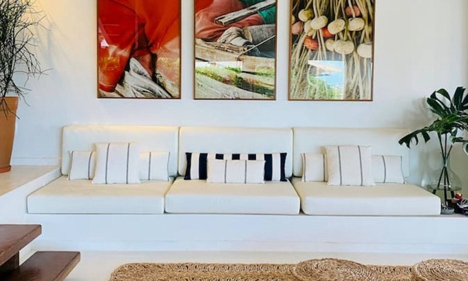 Cem Bracas Casa | White Wind