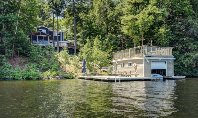 Bala Casa | Whiteside Escape, Lake Muskoka