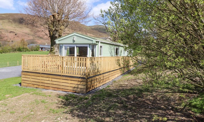 Lorton Cabaña | WHITESIDE, pet friendly, with a garden in Lorton