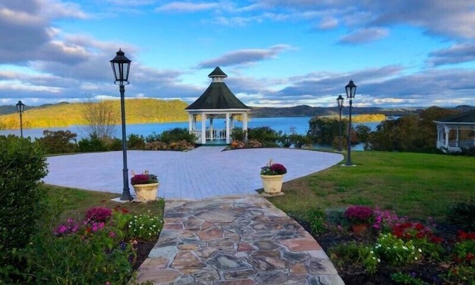 Kingston Cama Y Desayuno | Whitestone Inn
