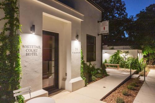 Fredericksburg Cama Y Desayuno | Whitetail Court Hotel