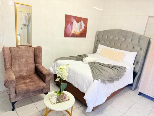Emalahleni Cabina | Whizzy lifestyle lodge