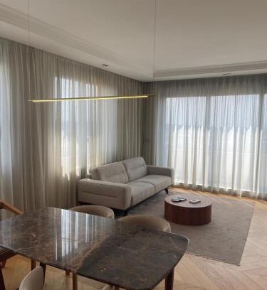 Vracar Apartamento | Whole Belgrade view-jacuzzi penthouse