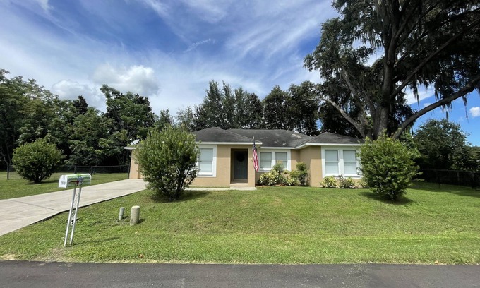 San Antonio Casa | Whole House in San Antonio. Walking Distance to St. Leo University!