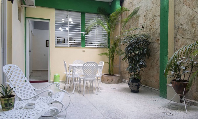 Santa Clara Cama Y Desayuno | Whole House in Santa Clara's Heart