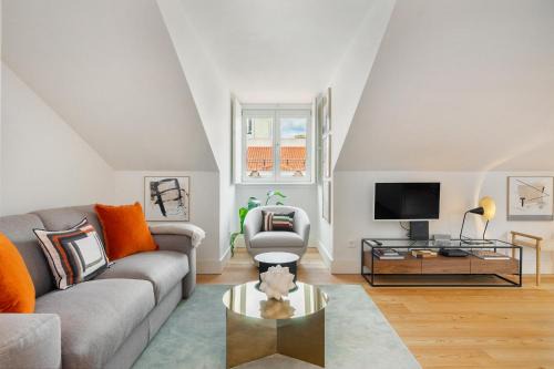 Santa Maria Maior Apartamento | WHome Top-Floor Studio in Prime Location