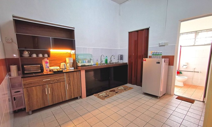 Klebang Kechil Casa | ¿POR QUÉ PAGAR MÁS @ Downtown Double Storey Homestay
