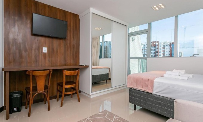 Agronomica Apartamento | WI-FI 150mb | Sacada com Vista MAR #CA49