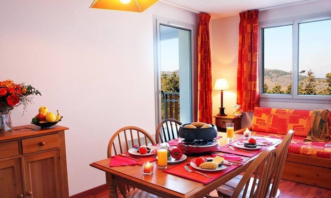 Ax-les-Thermes Apartamento | Wifi, 100m del centro estación, fitness, piscina, sauna, local para esquís, 37m², Ax-Les-Thermes