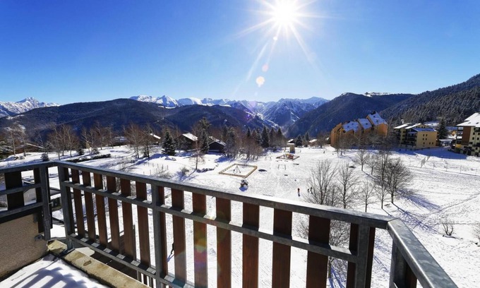 Ax-les-Thermes Apartamento | Wifi, 100m del centro estación, fitness, piscina, sauna, local para esquís, 55m², Ax-Les-Thermes