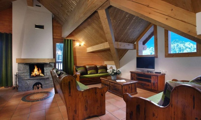 Oz Apartamento | Wifi, 50m del centro estación, fitness, piscina, sauna, hammam, balcón, tv, local para esquís, 32m²