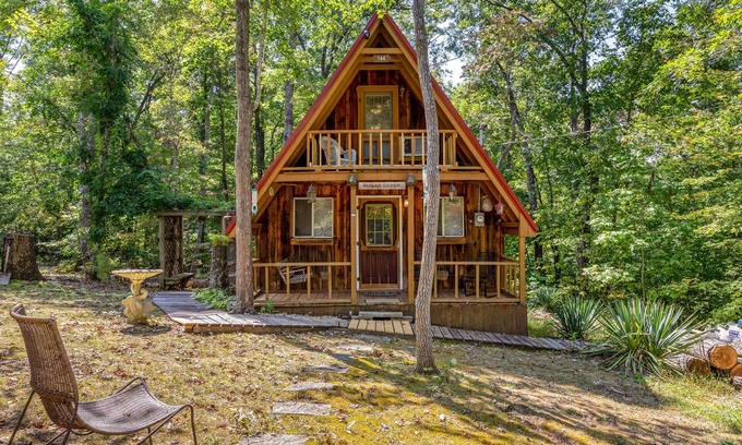 Wellington Cabina | WiFi - Small Family Cabin - Sugar Shack - Cave Run Lake OR Red River Gorge, Kentucky!