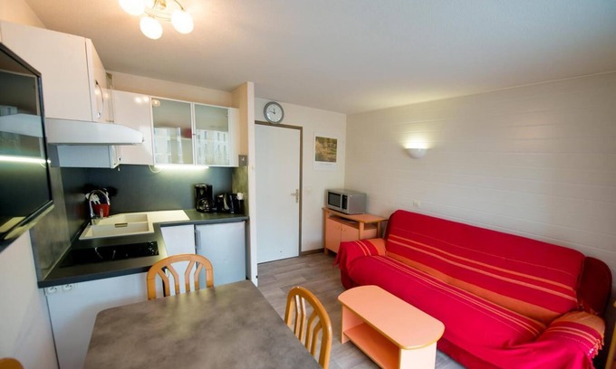 Allevard Apartamento | Wifi, terraza, parking, tv, local para esquís, 29m², Le Collet d'Allevard