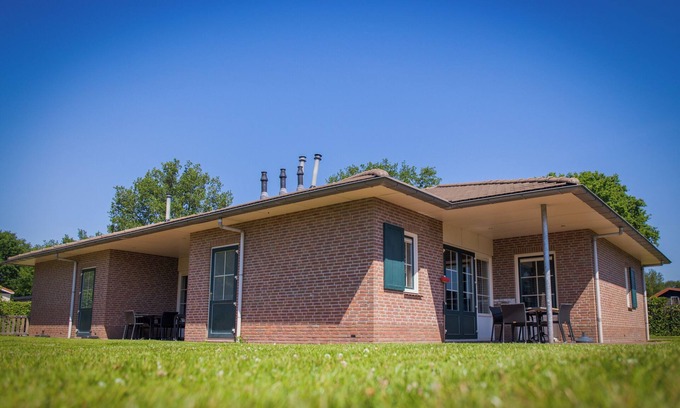 Voorthuizen Chalet De Esquí | Wilbrink 6 to 8-person bungalow