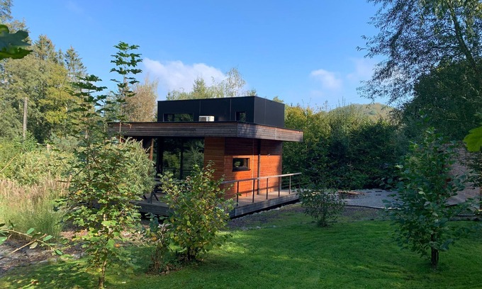 Barvaux Cabaña | Wild Cube, unusual/ecological accommodation with Nordic bath close to Durbuy