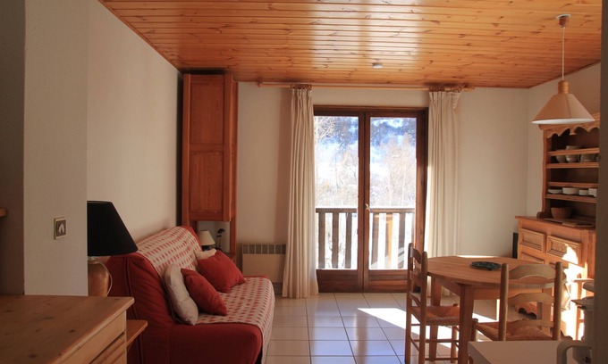 Nevache Apartamento | La fruta silvestre. Aldea de baja de la Ciudad en Névache.