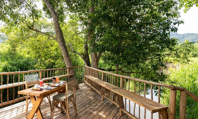 Madulla Hotel | Wild Glamping Gal Oya