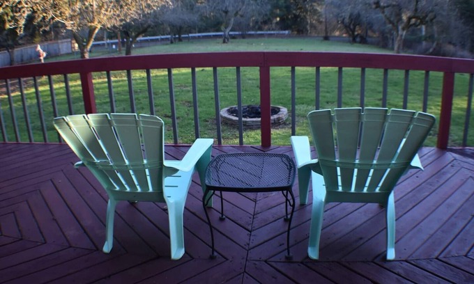 Carver Casa | Wild Orchards in the Camas Hills