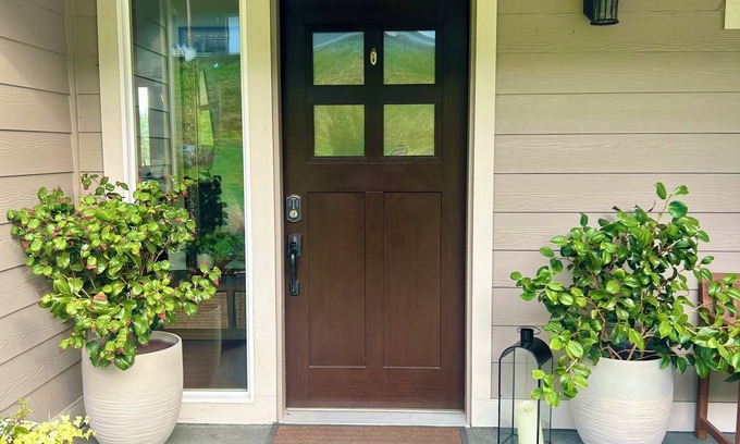 Port Angeles Cabaña | Wildcat Cottage