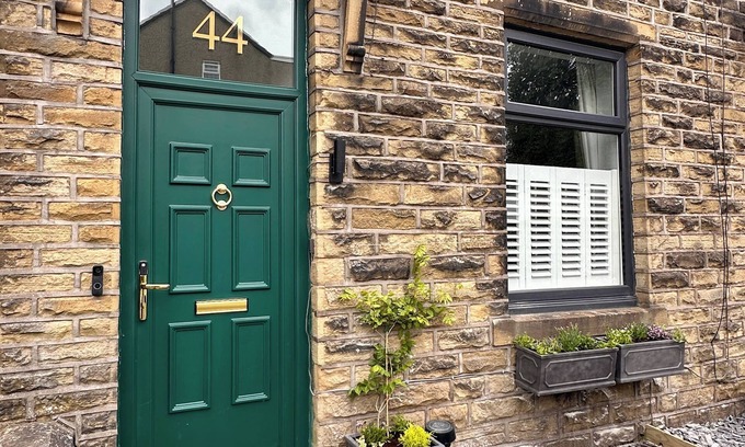 Oxenhope Cabaña | WILDFELL COTTAGE, pet friendly, luxury holiday cottage in Oxenhope