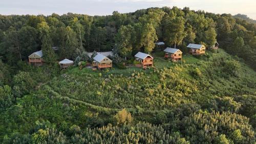 Bryant Casa | Wildflower Cabin with a private hot tub
