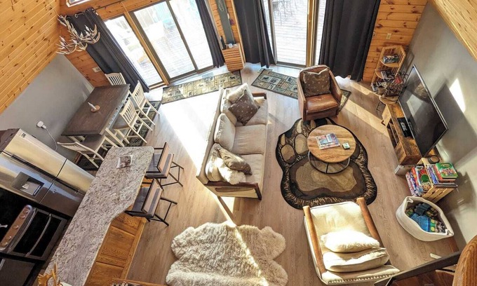Tofte Cabina | Wildlife Chalet - Barrel Sauna|Lake View|Deck|Grill|TVs|WIFI|Games|Firepit